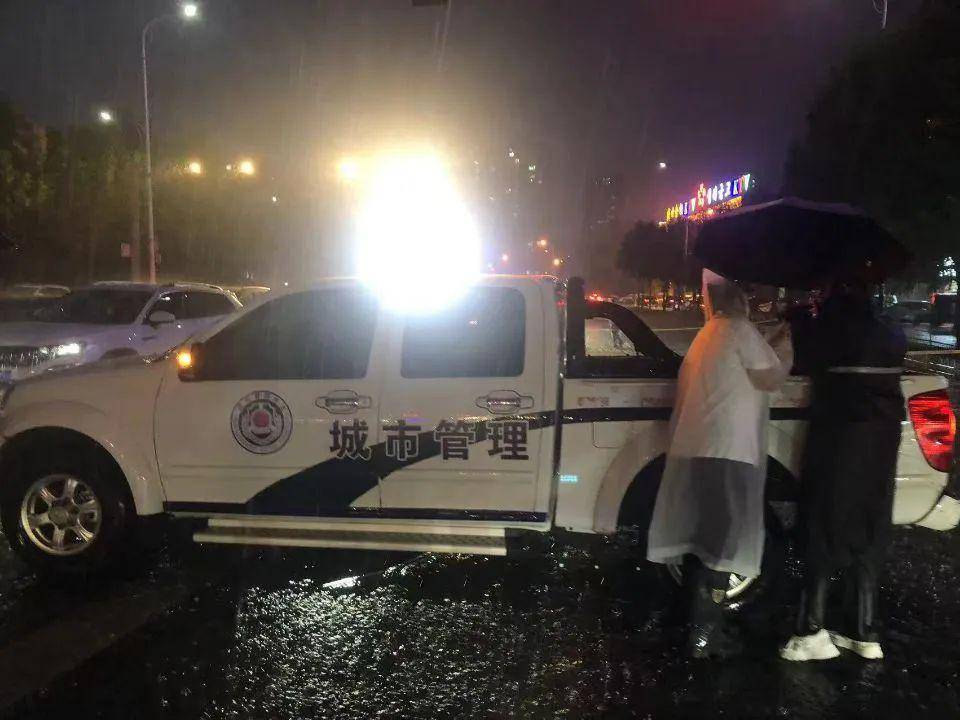 暴雨中的延吉：职能部门全力守护→